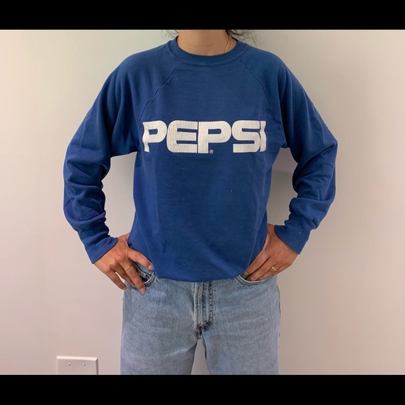 Vintage Sweatshirt - Picture 4 of 4